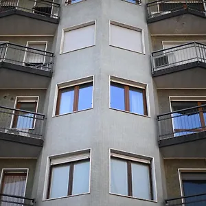 https://your-window-on-the-city-gioia-66.italymilanhotels.net